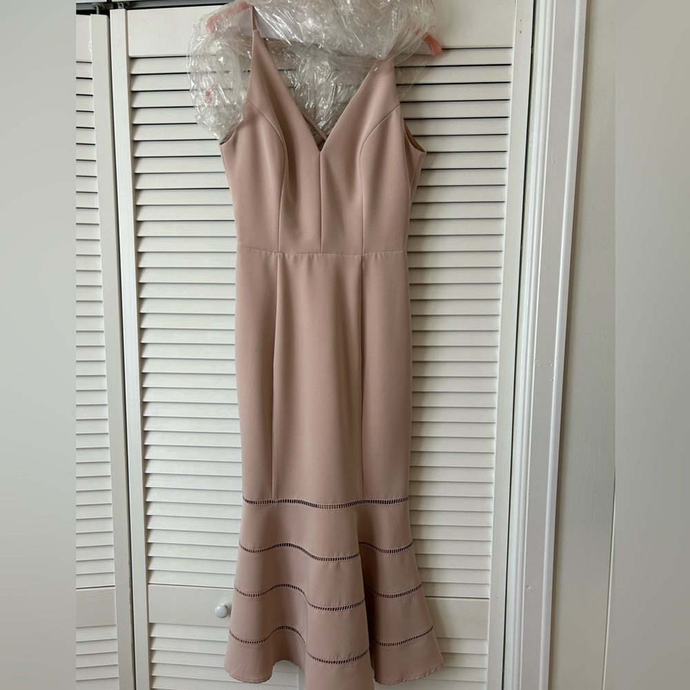 Lovely blush-colored midi dress, size XS, worn once